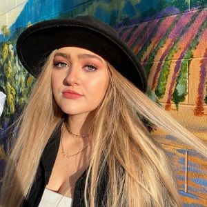 Meet your Posher, Kylie